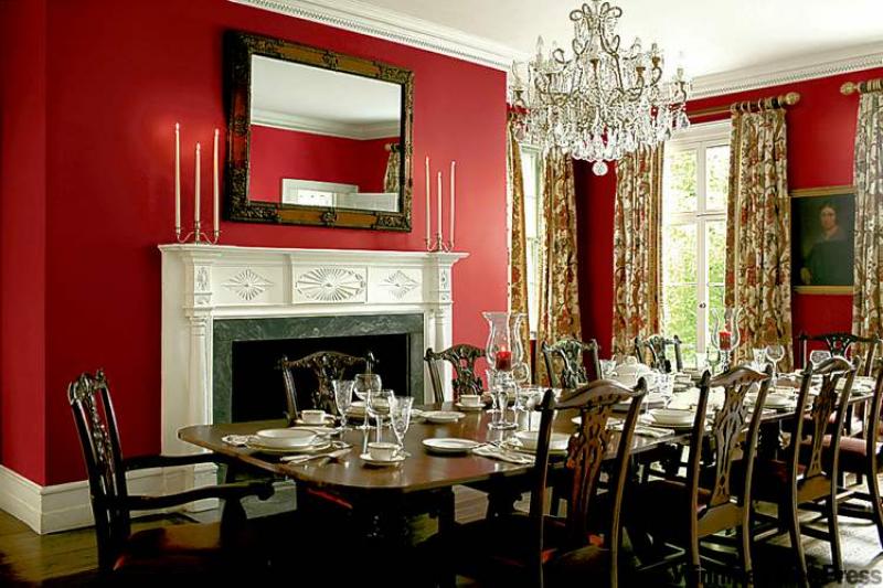 


Lots of trim,  windows, a fireplace and high ceilings all work together to a  gorgeous outcome.