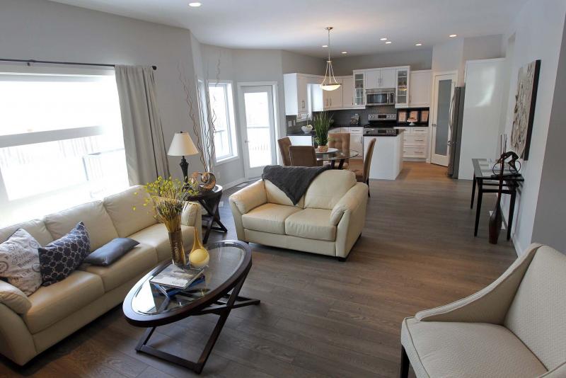 <p>BORIS MINKEVICH / WINNIPEG FREE PRESS</p><p>One of the homes featured in Spring Parade of Homes, 50 Wainwright Crescent in River Park South.</p>