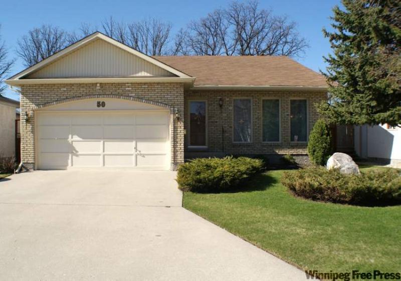 SOLD & OFFERED May 2811 Winnipeg Free Press Homes