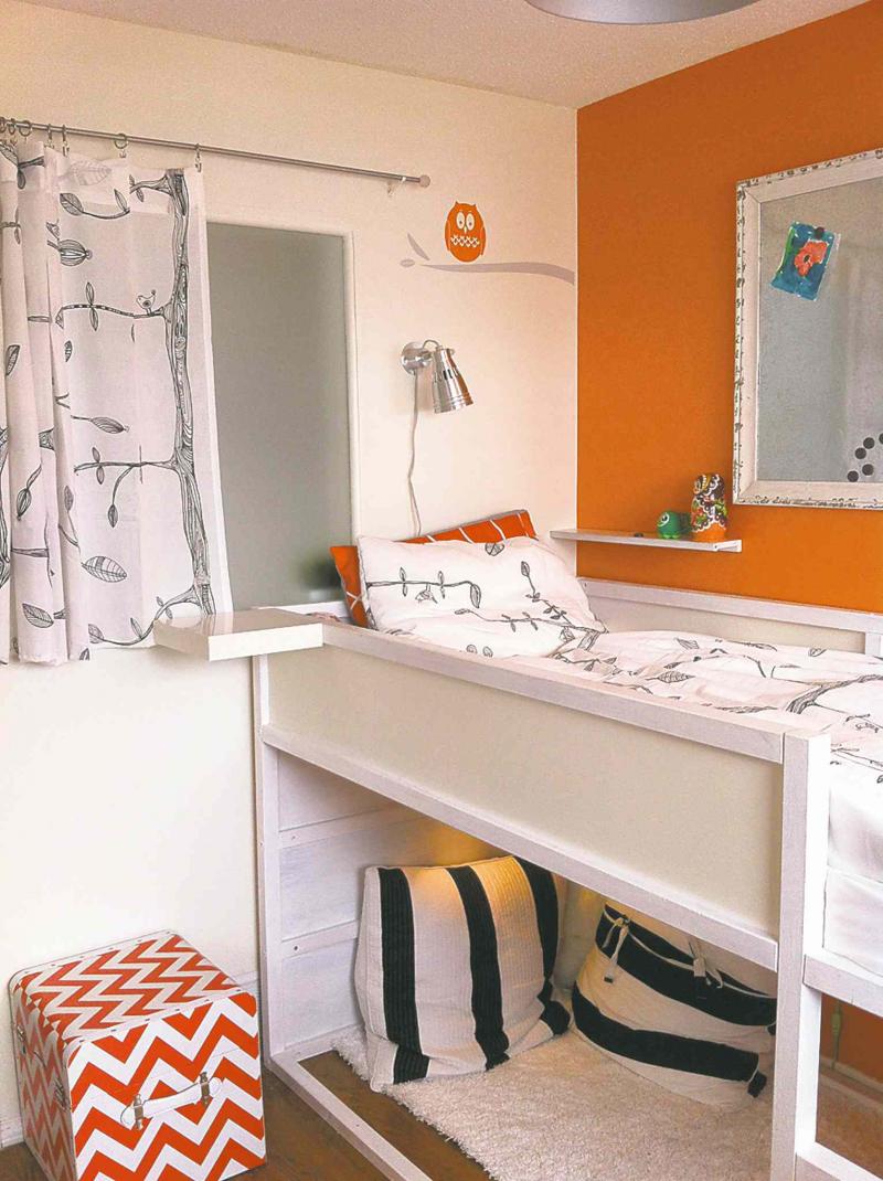 Kirsten Derlago, a thrifty homeowner who has fallen in love with the clean and classic pieces of the mid-century Danish mod-ern style, sent in this picture of her redecorated kid's bedrooms.