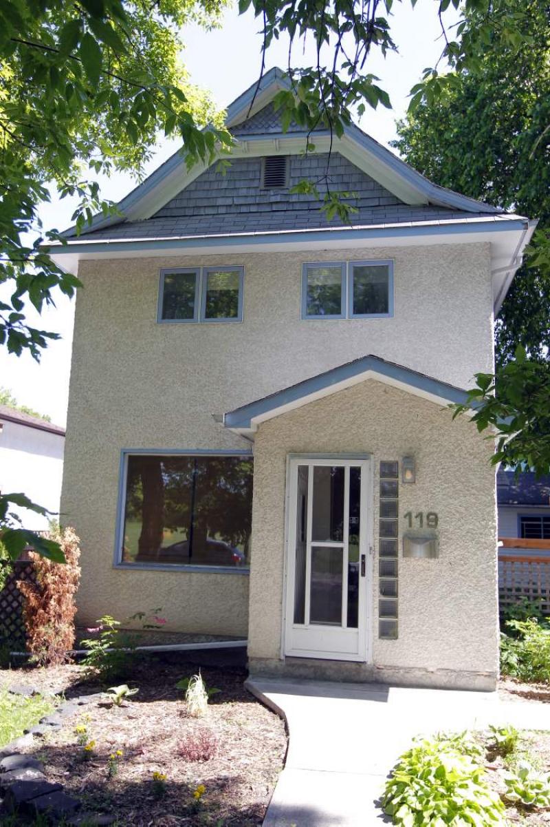 119 Ferry Road.
