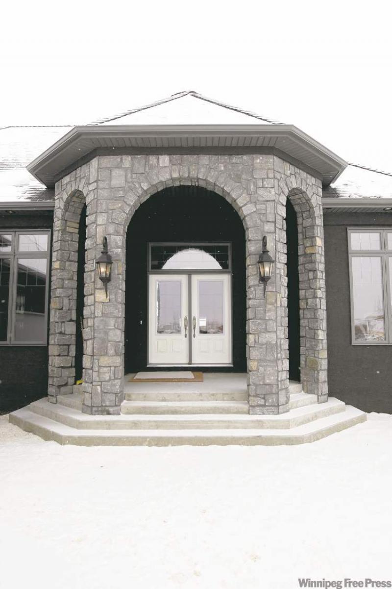 34 Tanglewood Drive 