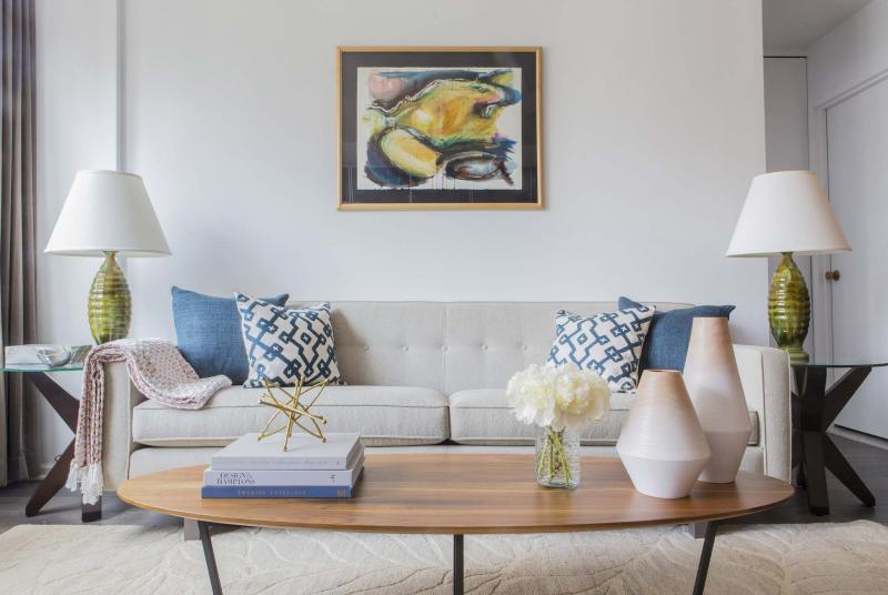 <p>Milo Lore/hCO Interiors</p><p>If you're looking for an easy, low-commitment and cozy way to change the look of your home for fall, consider stocking up on throw blankets.</p>