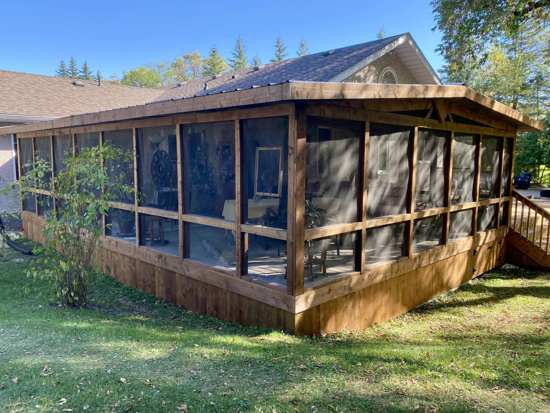  <p>photos by MARC LABOSSIERE / FREE PRESS</p>
                                <p>Framing of the existing sunroom is adorned with treated lumber to tie in the new deck build.</p>
                                <p>MARC LABOSSIERE / FREE PRESS</p>
                                <p>Framing of the existing sunroom is adorned with treated lumber to tie-in the new deck build.</p> 
