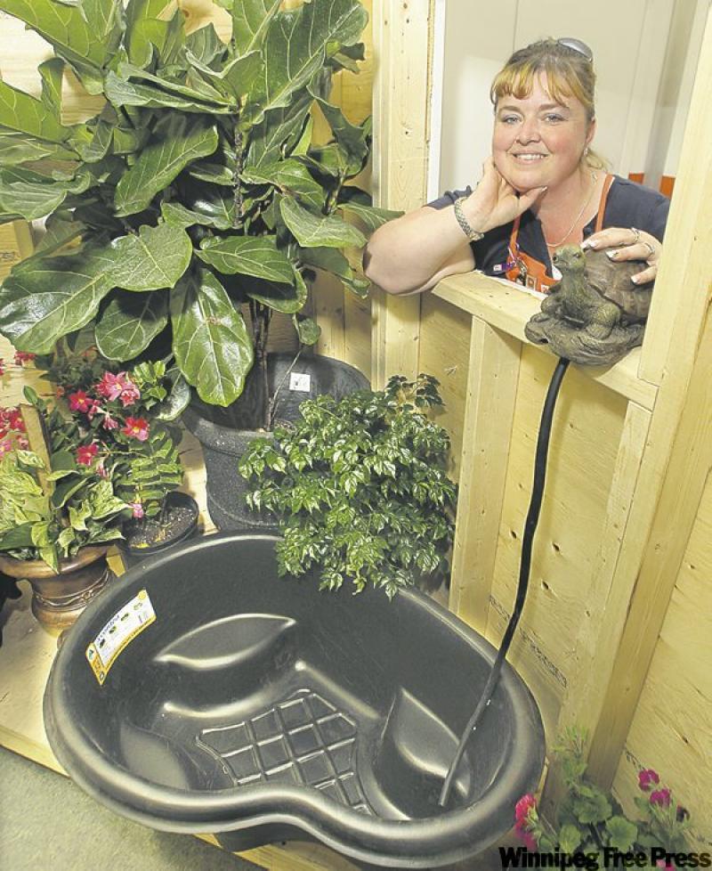 Home Depot's Michelle Bastien shows homeowners how quick and easy it is to create a water feature that adds lots of curb appeal.