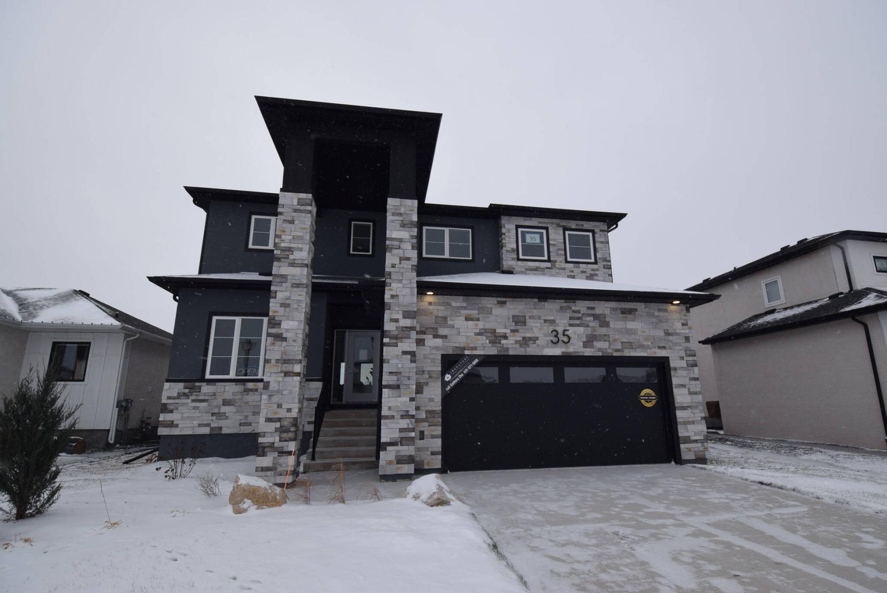  <p>The 2,184-sq.-ft., two-storey home&rsquo;s interior matches its handsome exterior with a perfect blend of functionality and flair.</p> 