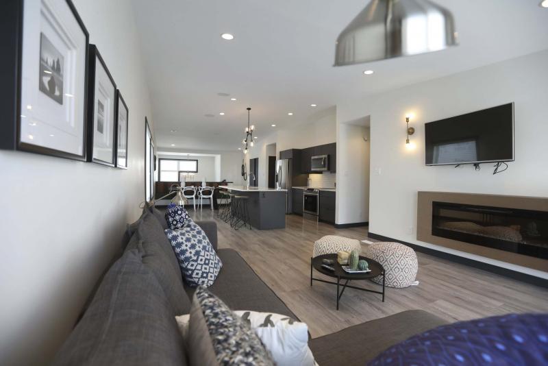 <p>RUTH BONNEVILLE / WINNIPEG FREE PRESS FILES</p><p>Check out the 135 homes on display now at the Spring Parade of Homes. </p>