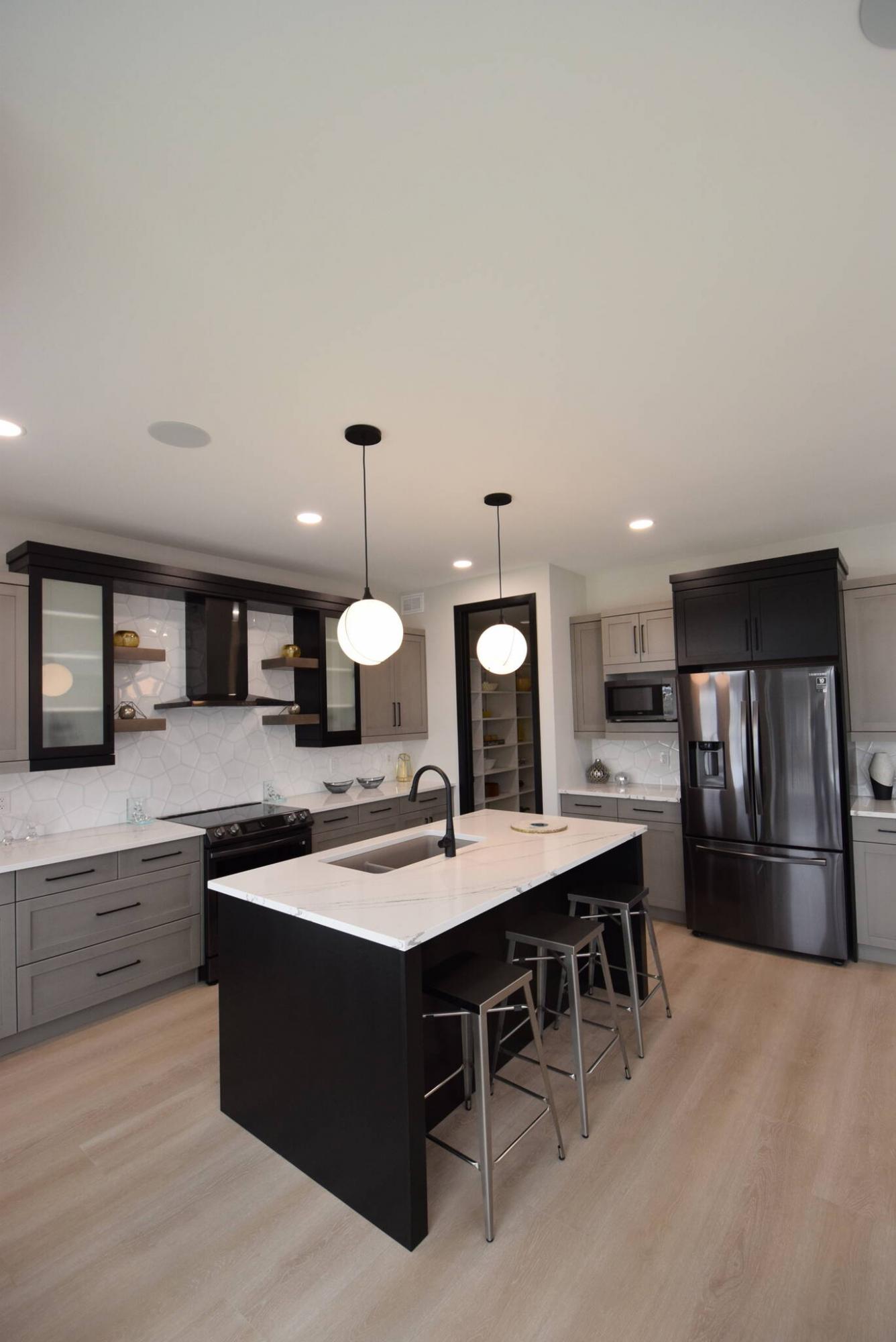 Sage Creek stunner loaded and luxurious - Winnipeg Free Press Homes