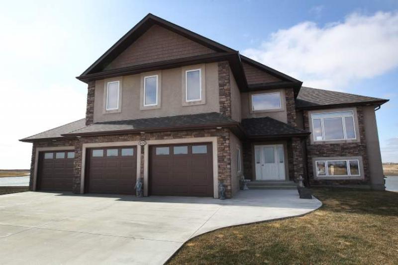 409 St. George Place in Niverville