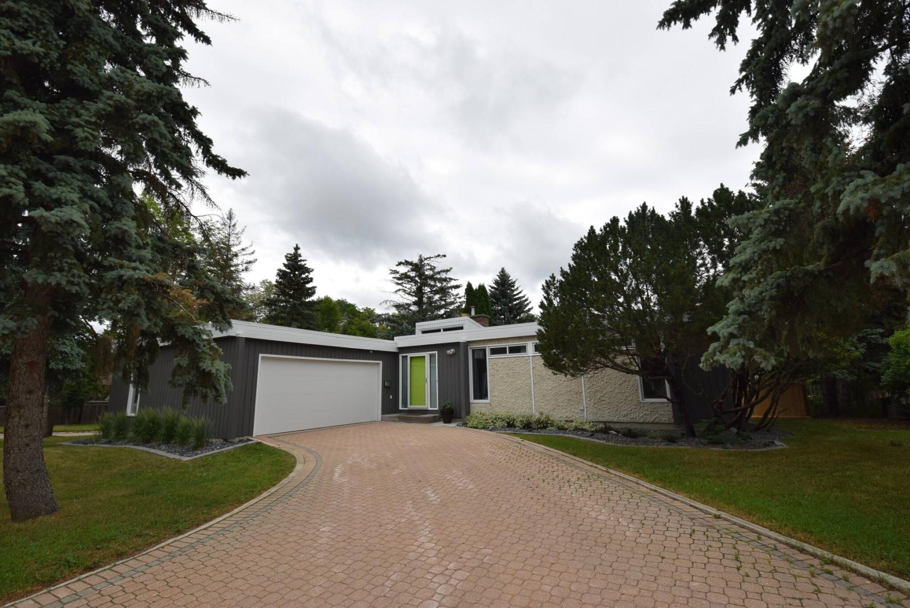  <p>Photos by Todd Lewys / Winnipeg Free Press</p>
                                <p>This mid-century-modern bungalow has been lovingly maintained, meticulously updated and sits on a private, well-treed peninsula-style lot.</p> 