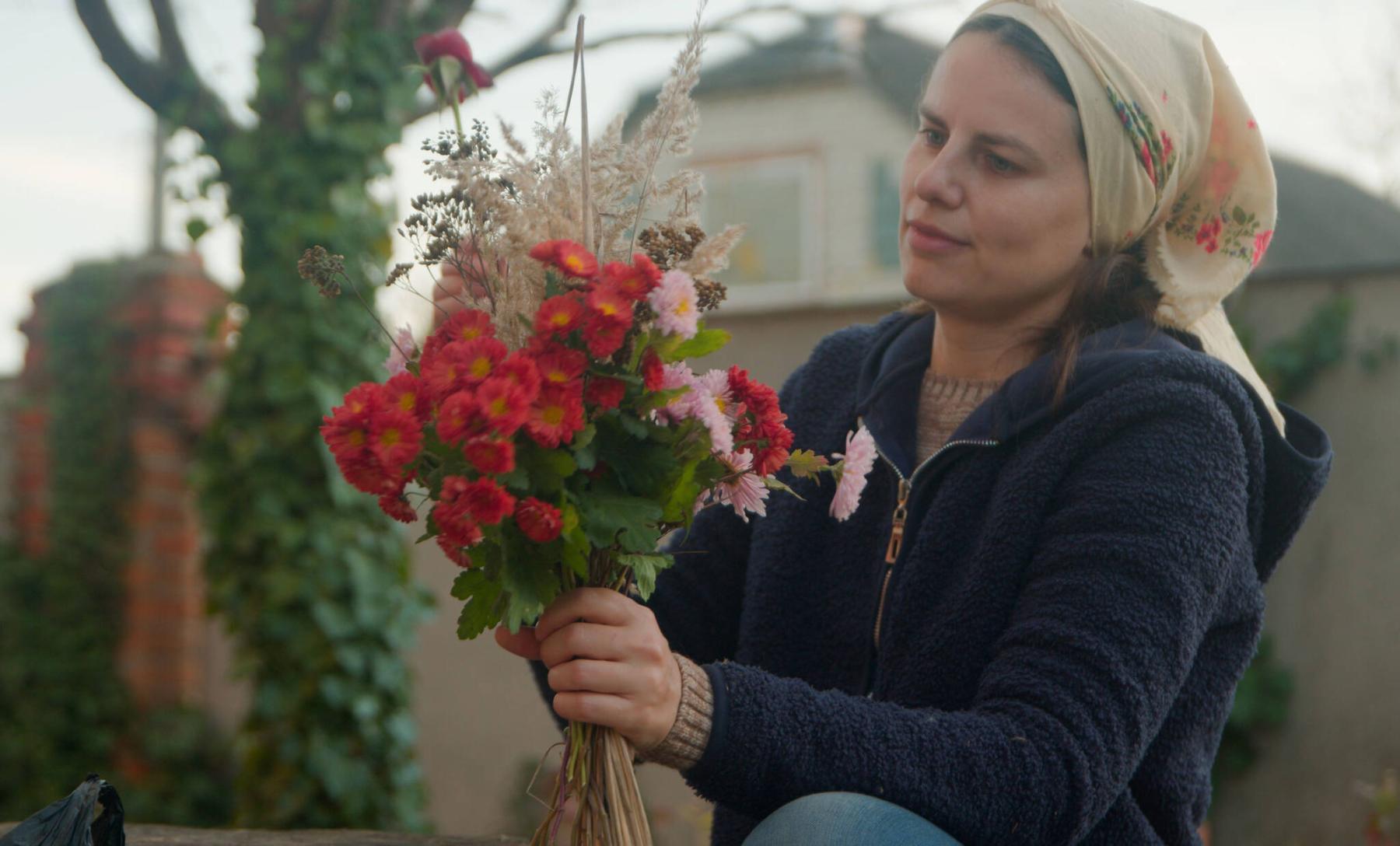  <p>Alla Olkhovska photo</p>
                                <p>The power of flowers: Alla Olkhovska, 38, finds hope and resilience in her gardens in war-torn Kharkiv, Ukraine.</p> 