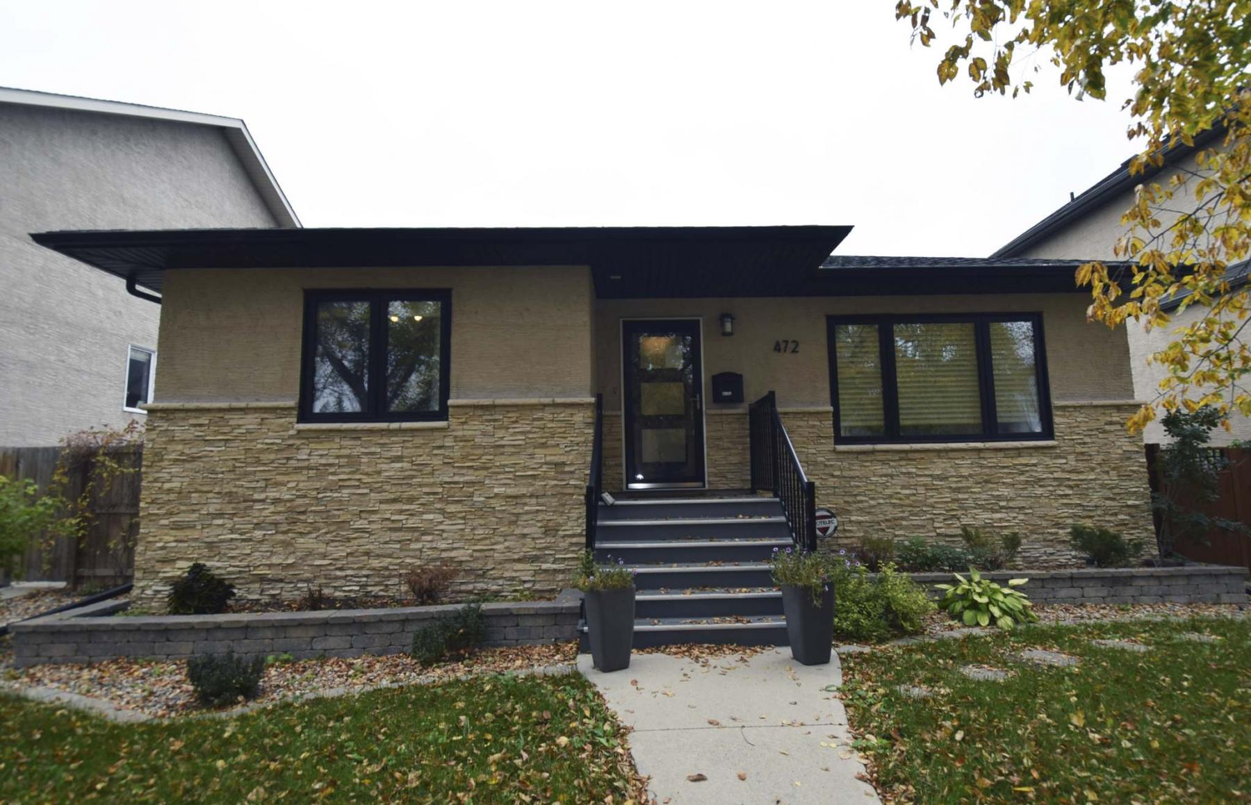 <p>Photos by Todd Lewys / Winnipeg Free Press</p><p>Built in 2012, this large bungalow matches the area perfectly and features more than 3,200 square-feet of livable space.</p>