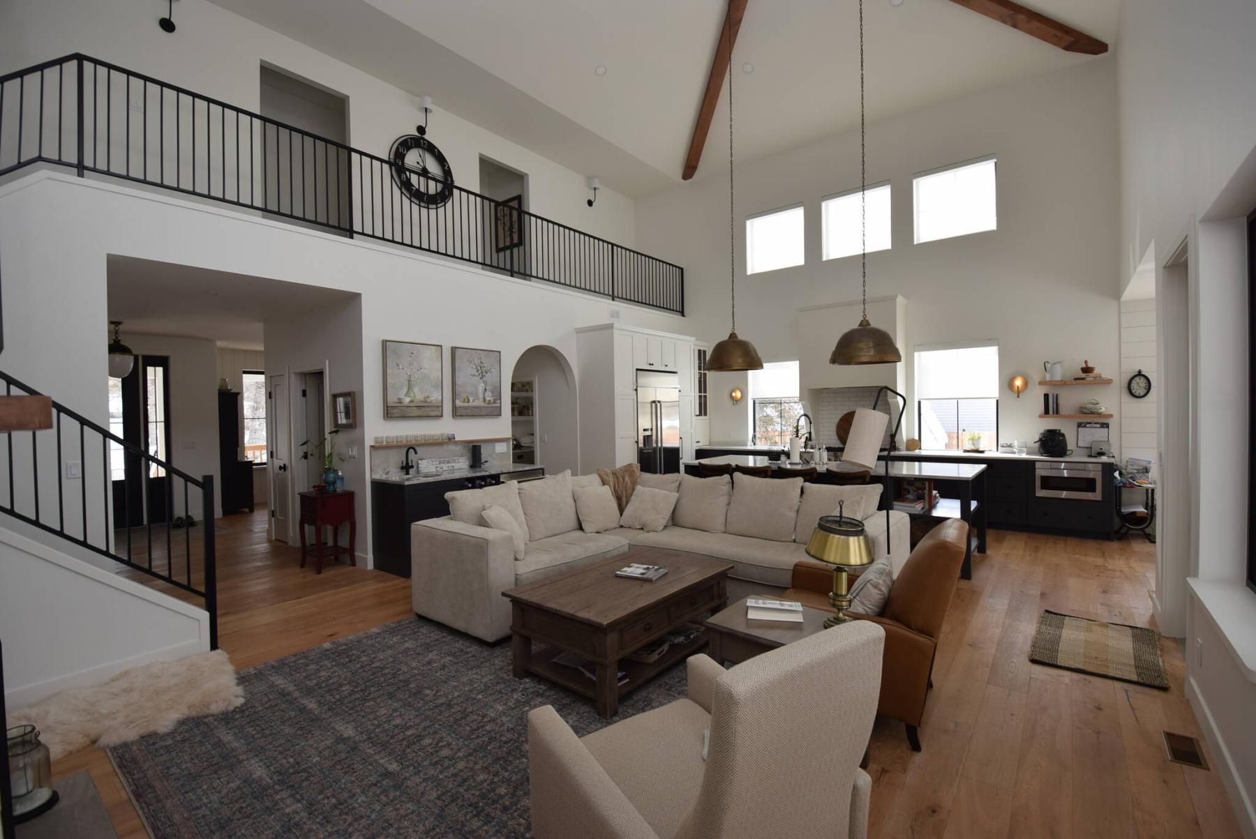  <p>Todd Lewys / Winnipeg Free Press</p>
                                <p>The right builder can make your home construction process a dream come true.</p> 