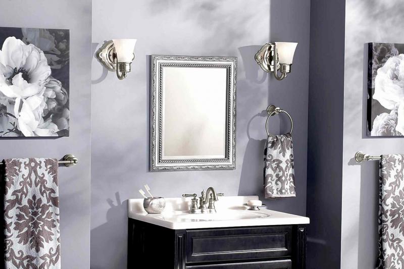 Moen
A photo like this one can help you decide what colours to choose in your own redesign.