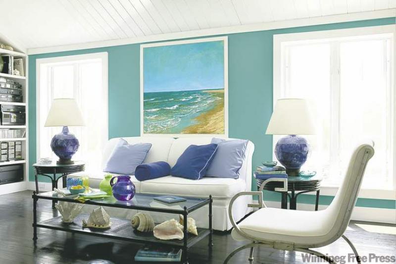 Even in the dead of winter, a room like this can bring warm feelings and fond memories of carefree summer fun.