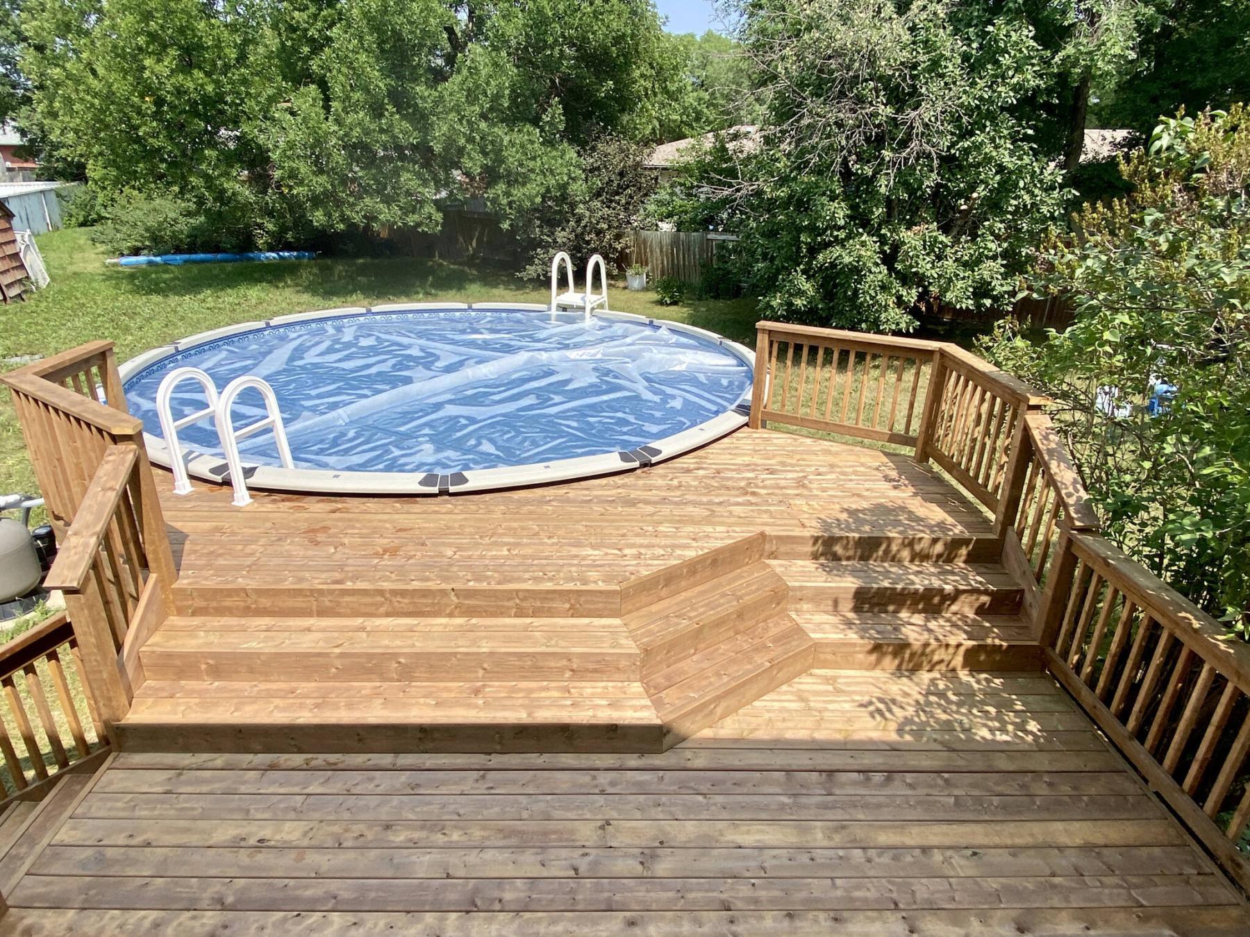  <p>Marc LaBossiere / Free Press</p>
                                <p>By insetting the wrap stairs to the higher tier, the lower tier is maximized, for a larger footprint.</p> 