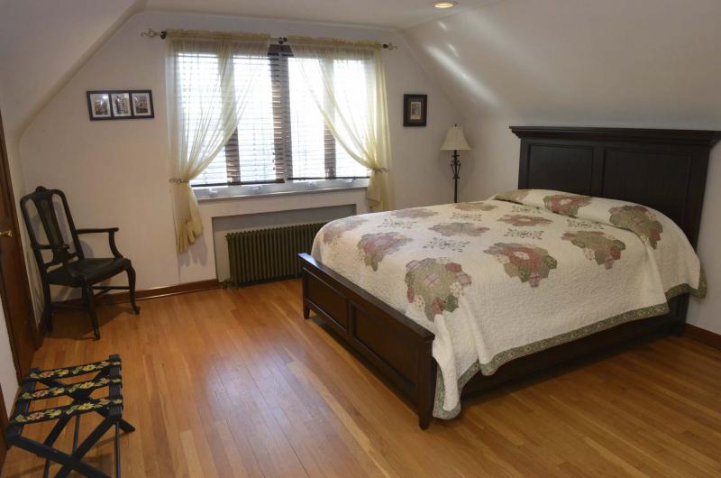 <p>Rebecca Droke / Pittsburgh Post-Gazette files</p><p>Light sanding is recommended to get rid of stains on hardwood. If it lightens the wood too much, touch up the surface with tea.</p>