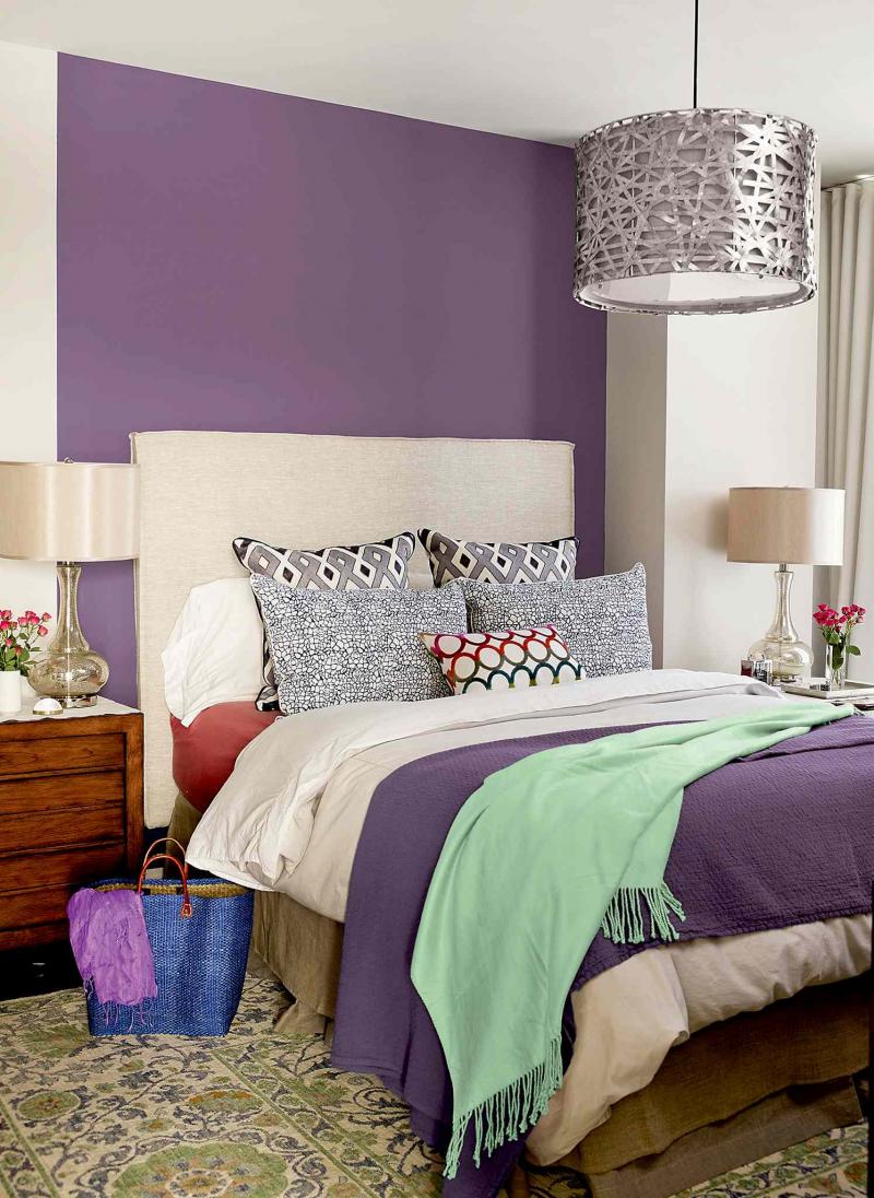 dulux
Layered bedding and an area rug will stave off the winter blues.