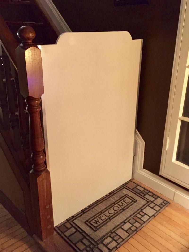 <p>Marc&rsquo;s custom removable gate v2.0, which slides in and out of aluminum U-channel set between banister and wall.</p></p>