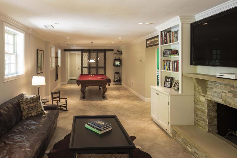 Unique Doors Unlock New Moods Indoors Winnipeg Free Press Homes