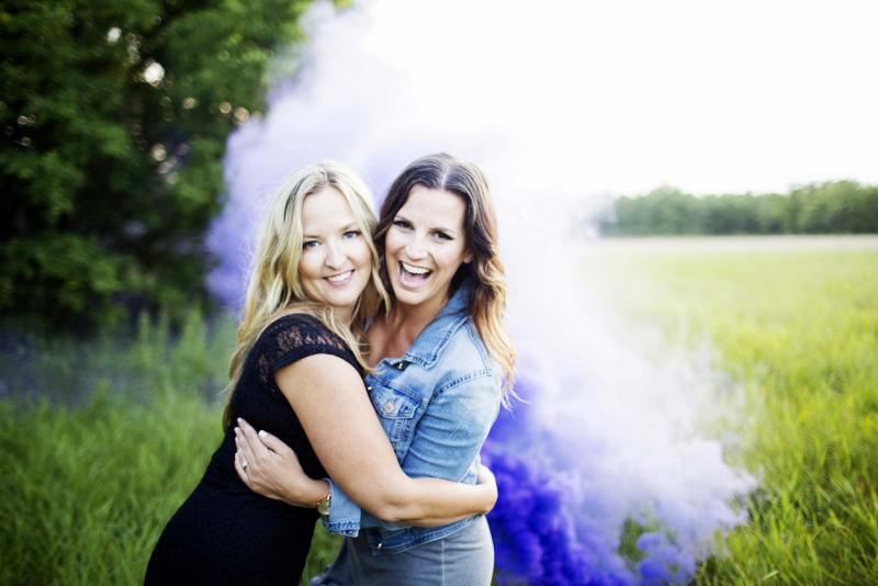 <p>Rosie Haberl / Simply Rosie Photography</p><p>Charla Smeall (left) and Chandra Kremski are the dynamic duo and creative minds behind the phenomenally successful Third + Bird Market.</p>