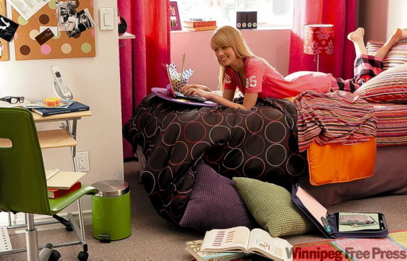 Teen-friendly colours can be brought into a room without breaking the bank.