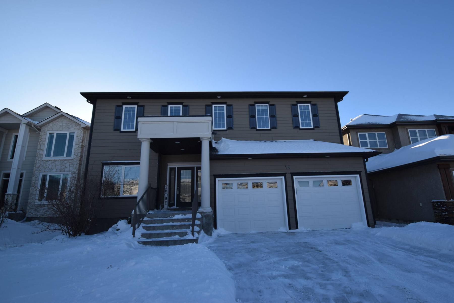  <p>Todd Lewys / Free Press</p>
                                <p>The 2,290-sq.-ft., two-storey home, which was built in 2012, features a fabulous floor plan and contemporary finishes from top to bottom.</p> 