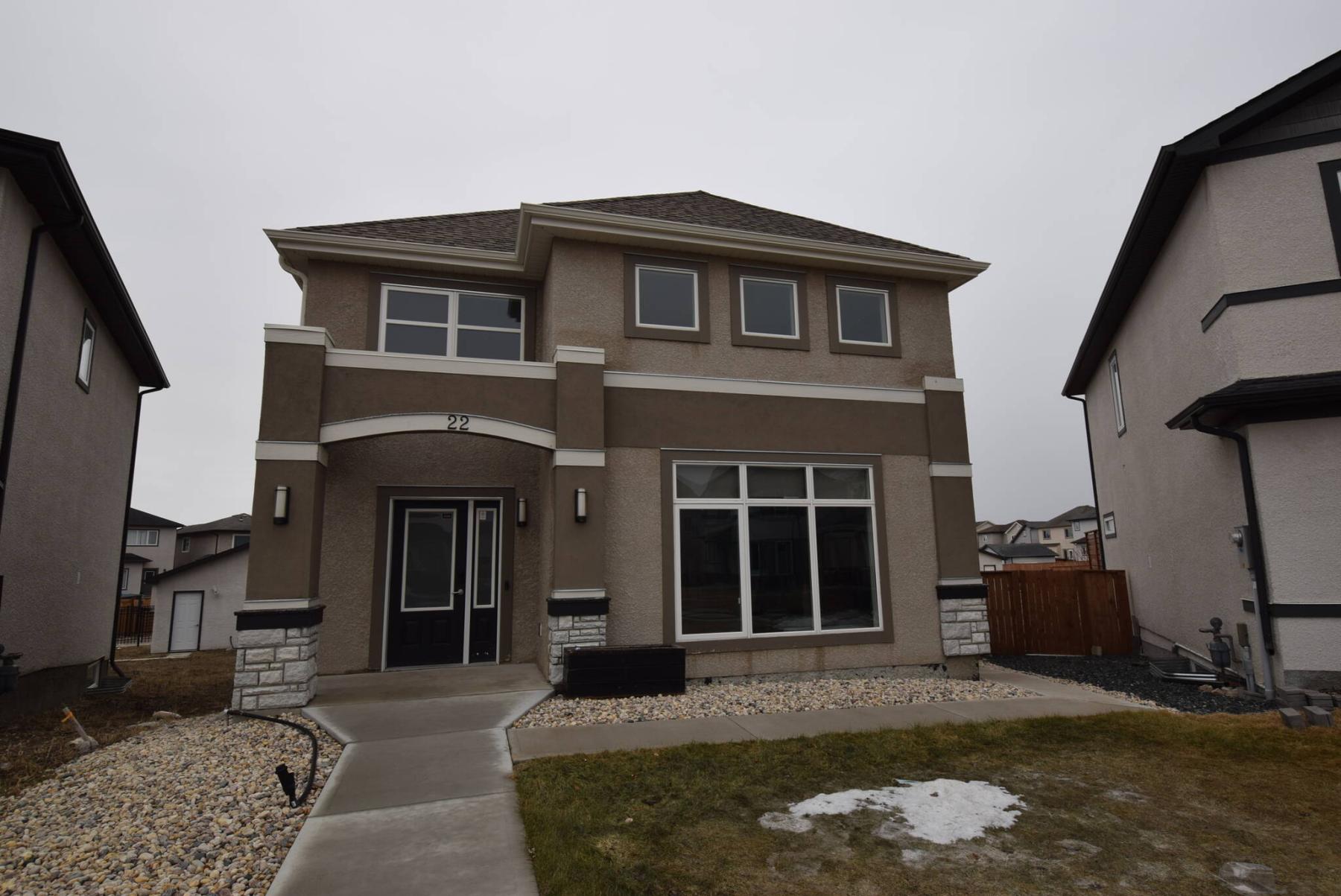  <p>Todd Lewys / Winnipeg Free Press</p>
                                <p>In turnkey condition, this home features a finished lower level with two bedrooms and a full kitchen.</p> 