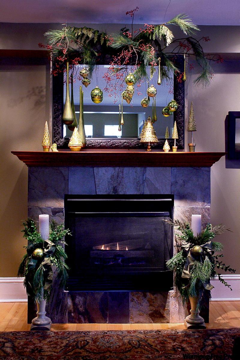 When planning a new decor, consider using neutral colours. This allows you to decorate around the year -- from Christmas to Easter to Thanksgiving -- without having any of the design elements clash with your furnishings.