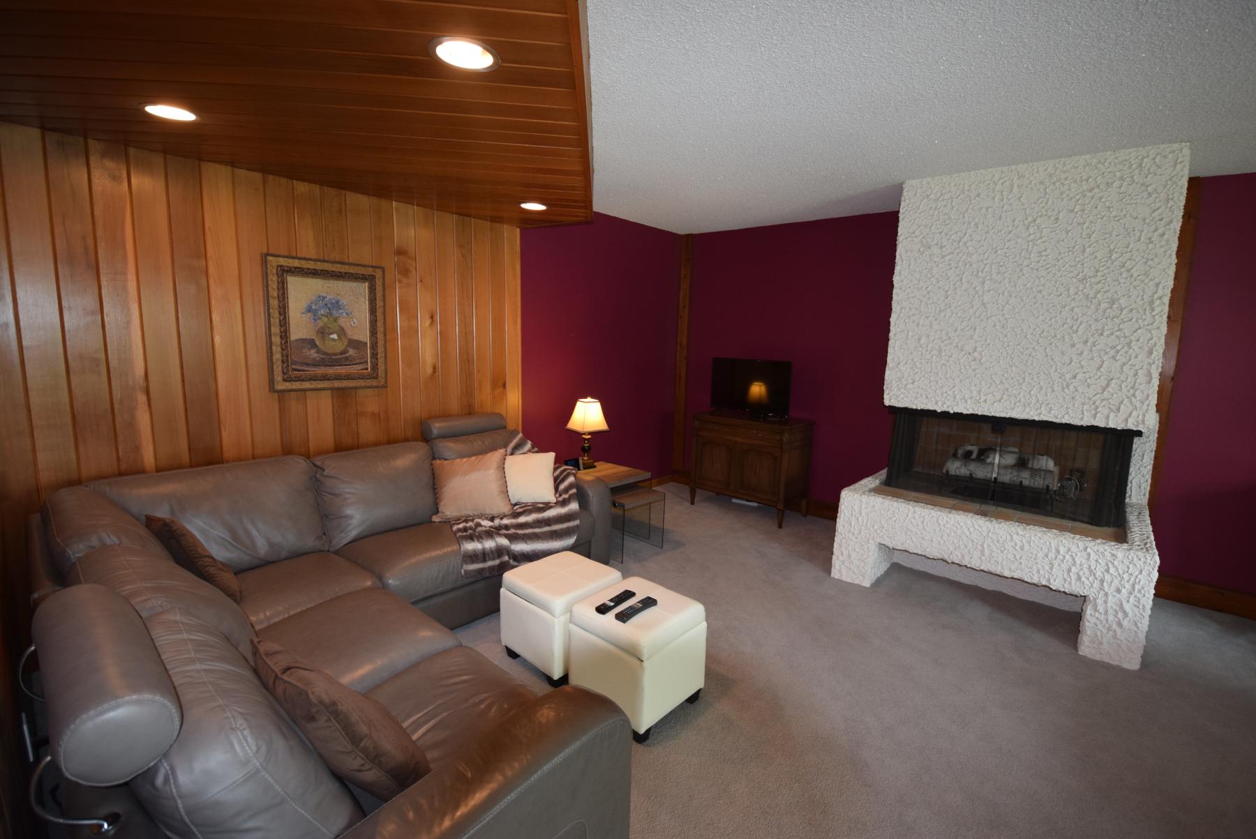 Lakefront gem awaits in Waverley Heights Winnipeg Free Press Homes