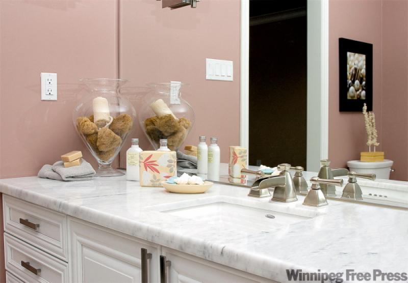 Flatter your guests with a bathroom that is clean, fresh and welcoming.