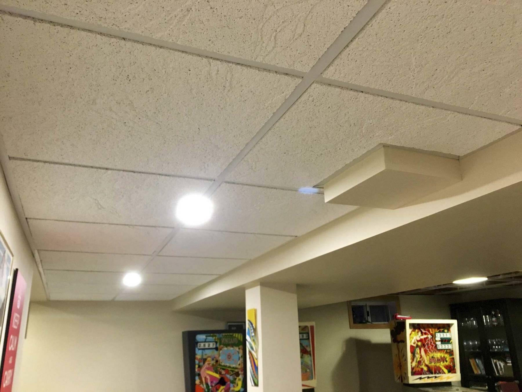  <p>Marc LaBossiere / Winnipeg Free Press files</p>
                                <p>The main benefit of the drop ceiling is the ease of access behind it, after completion.</p> 