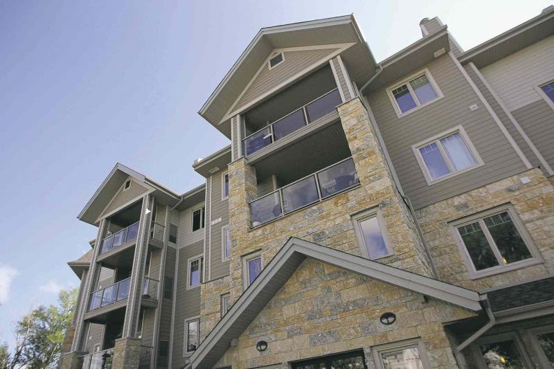 Legend at Creek Bend Condominiums, 1205 St. Annes Road-See Todd Lewys Story- July 23, 2014   (JOE BRYKSA / WINNIPEG FREE PRESS)
