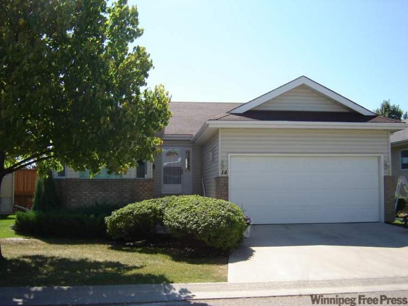 Sold & Offered Oct. 111 Winnipeg Free Press Homes