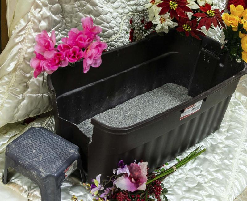 oversized litter box