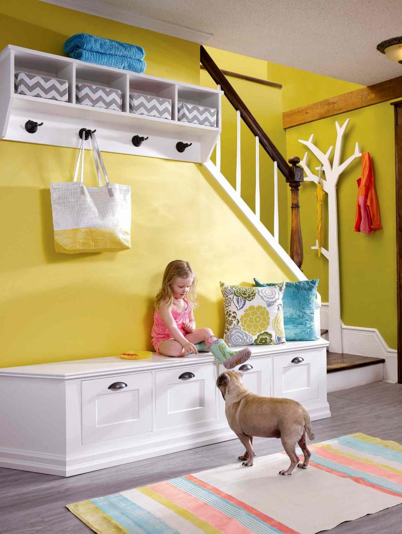 Simon Chang
Home decor DIY projects can add a designer flair to your entryway.
