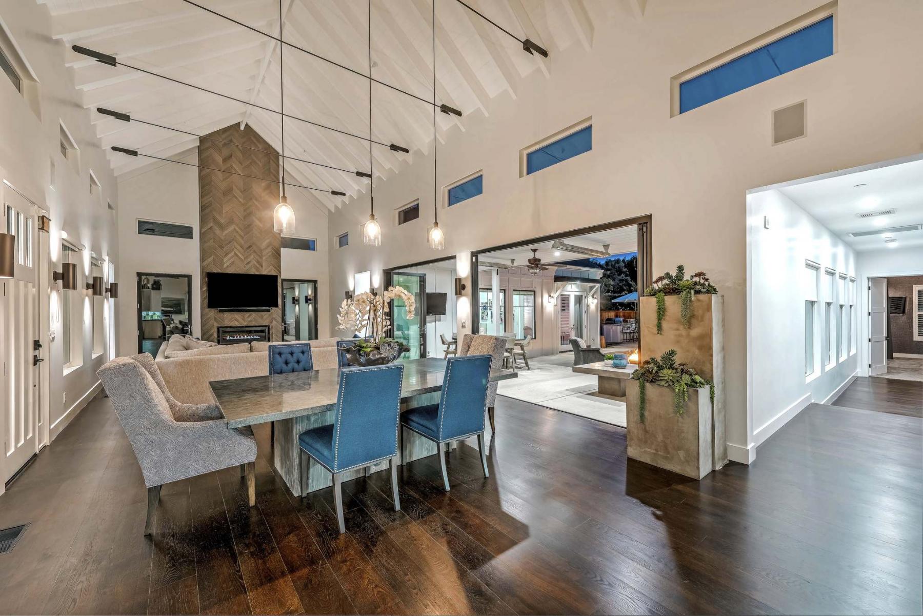 <p>Grant Rivera / TNS</p><p>The design world has exploded with the modern farmhouse look, but experts warn against overdoing it. </p>