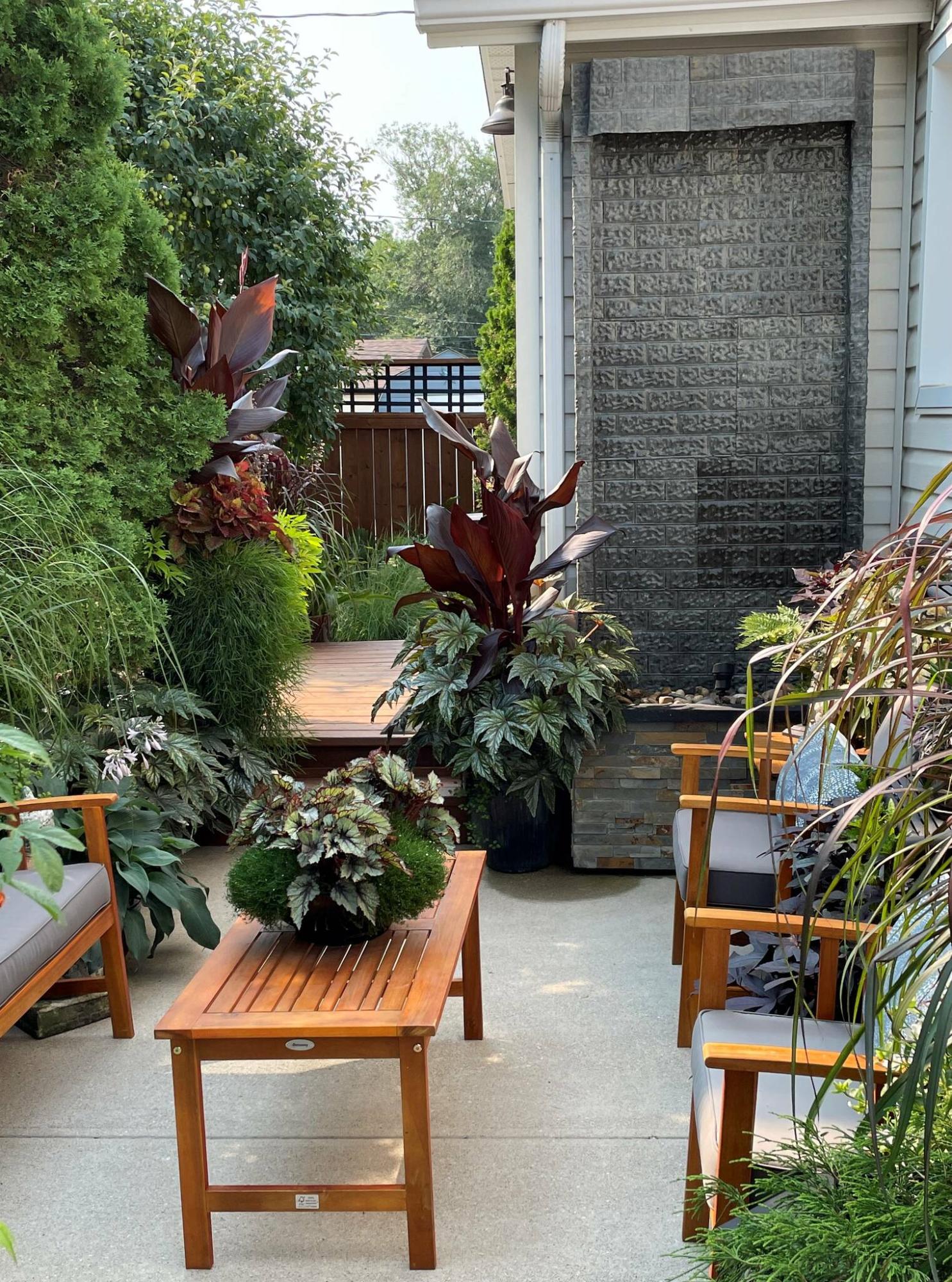 homegrown-herbs-winnipeg-free-press-homes
