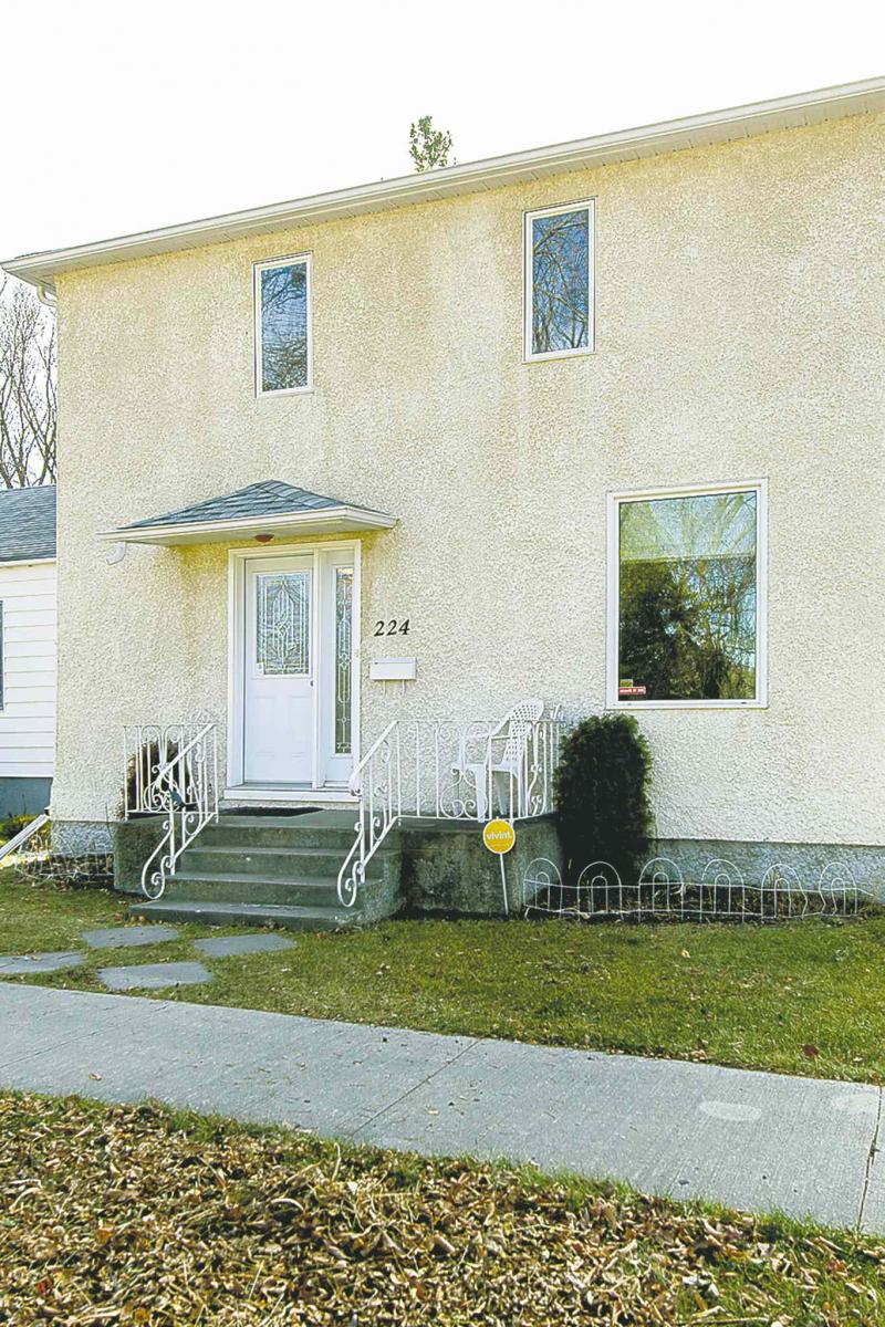 SOLD & OFFERED Dec. 713 Winnipeg Free Press Homes