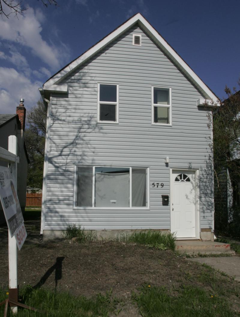 579 Archibald St.