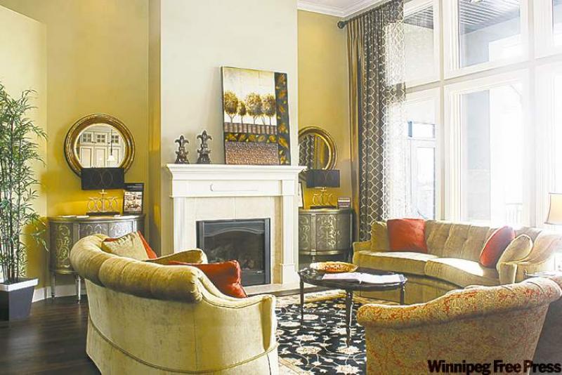  Different patterns in the drapes and floor covering work well in the interior design of this great room because the colours are consistent. 
