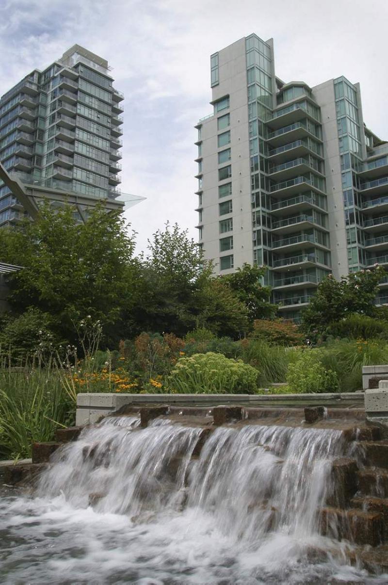 Bayshore gardens at Coal Harbour (above) is an example of quality urban design with a garden component, something James Howard Kunstler (below) urges in his books.