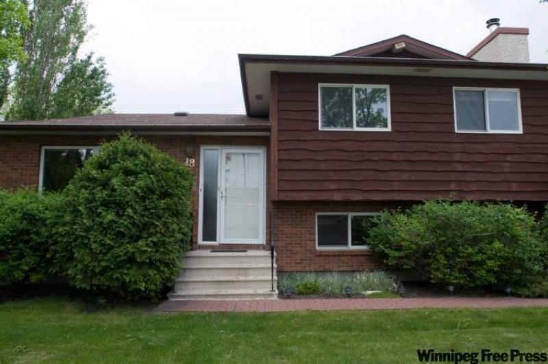 SOLD & OFFERED May 2910 Winnipeg Free Press Homes