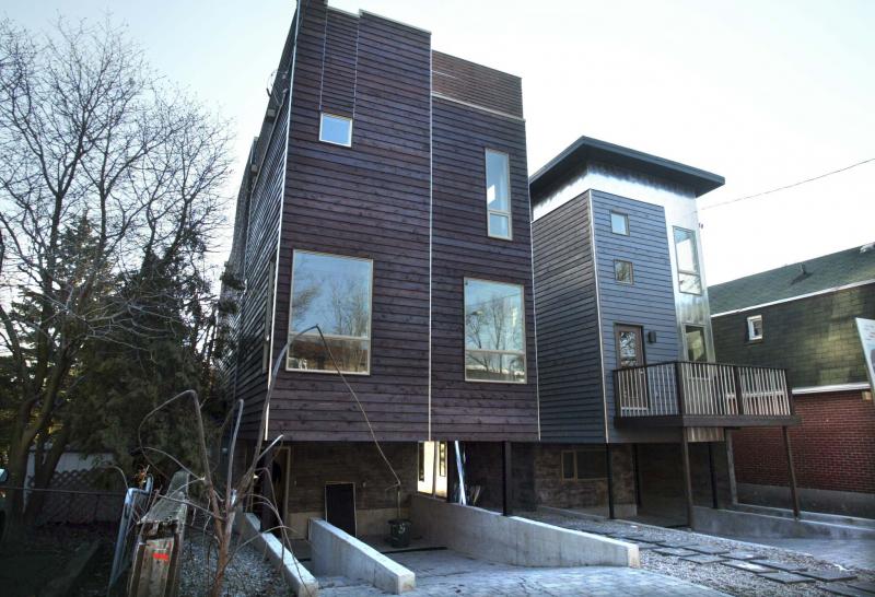 <p>Bruno Schlumberger / Postmedia Network Inc. </p><p>Renovations and new home builds always involve demolition, deliveries, increased noise and traffic, all of which can add up to a lot of stress to people living on the street. </p>