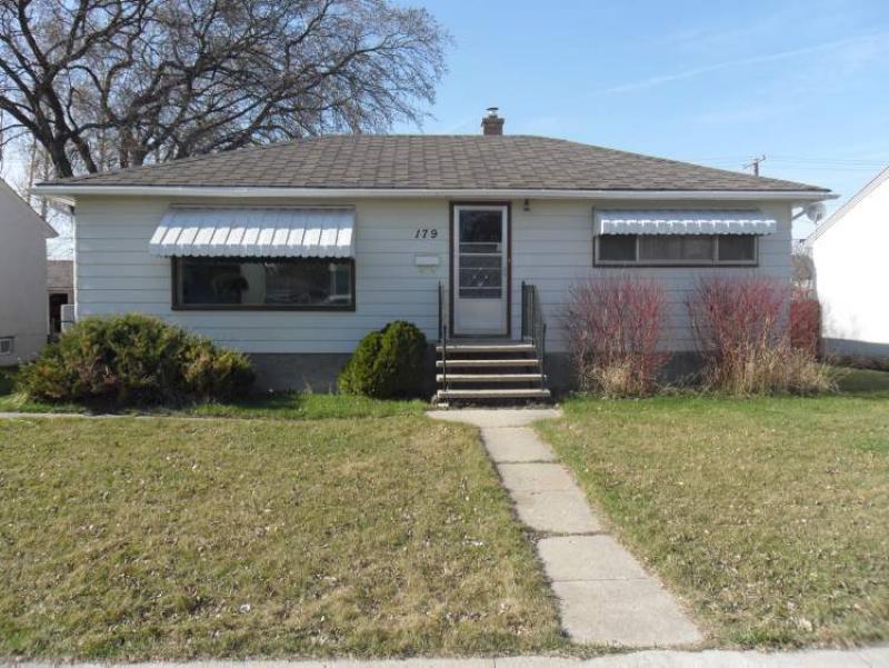 Sold & Offered May 512 Winnipeg Free Press Homes