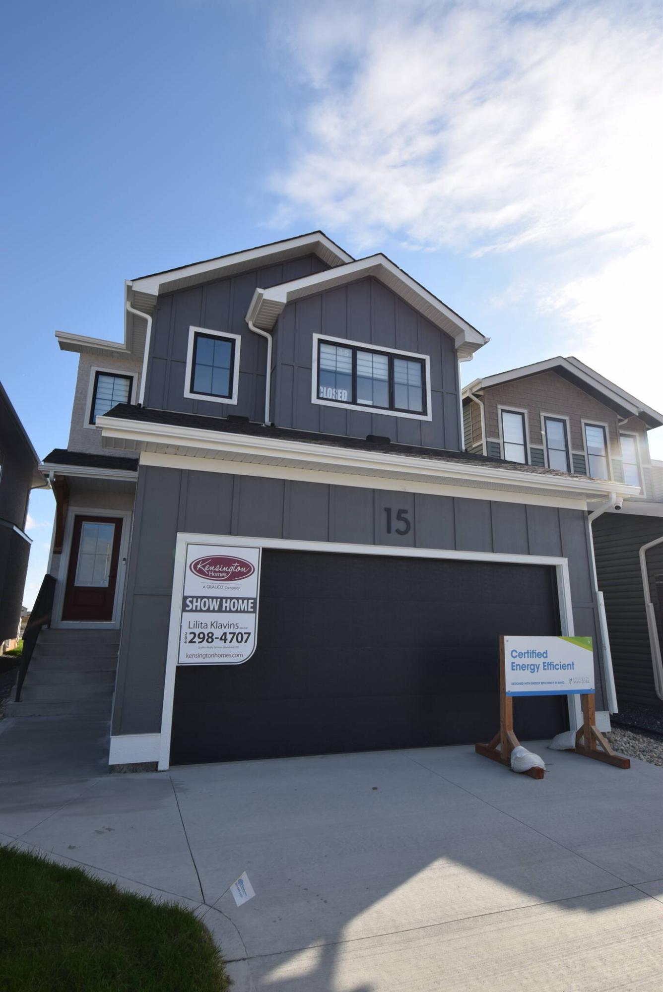  <p>Photots by Todd Lewys / Winnipeg Free Press</p>
                                <p>The Brookdale was designed to accommodate the needs of large families.</p> 