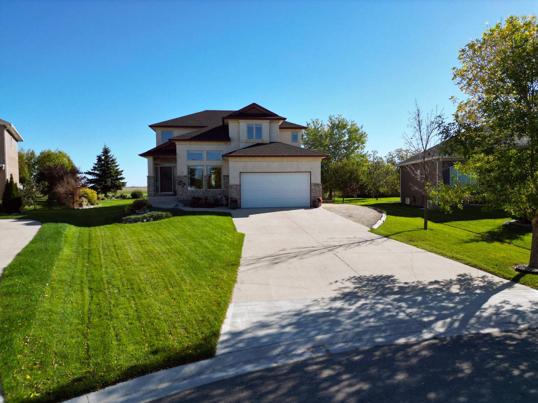  <p>Supplied</p>
                                <p>The 2,575-sq.-ft., two-storey home is exceptionally livable and has been tastefully remodelled throughout.</p> 