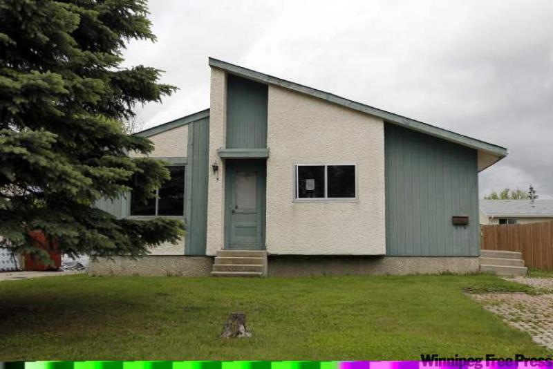 SOLD & OFFERED June 1210 Winnipeg Free Press Homes