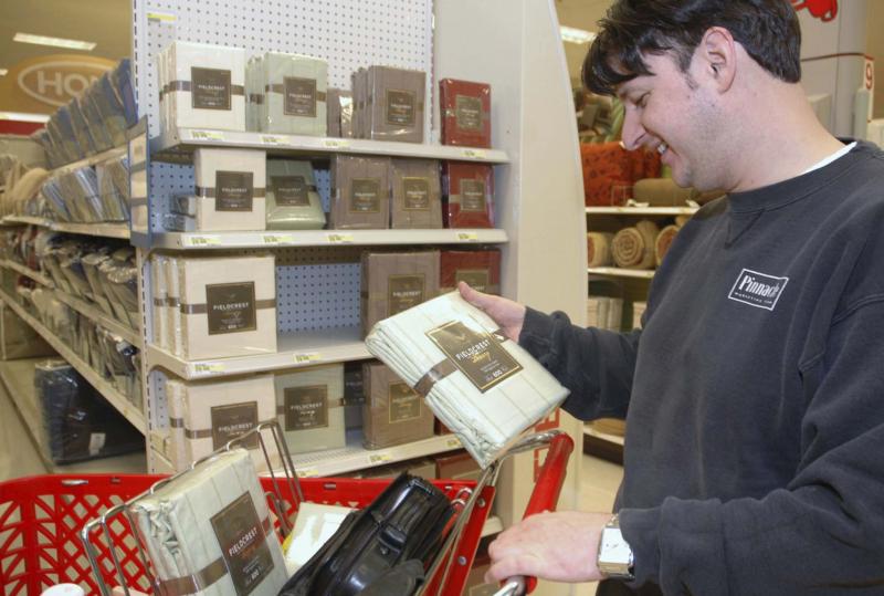 <p>Kari Goodnough / Bloomberg Files</p><p>Shopping for bedding was tough enough before some manufacturers started exaggerating thread counts. </p>
