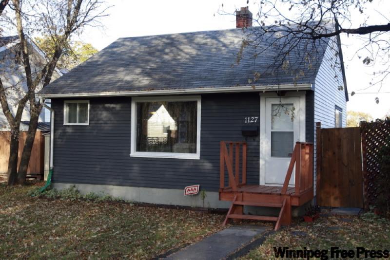 SOLD & OFFERED Oct. 25/09 Winnipeg Free Press Homes